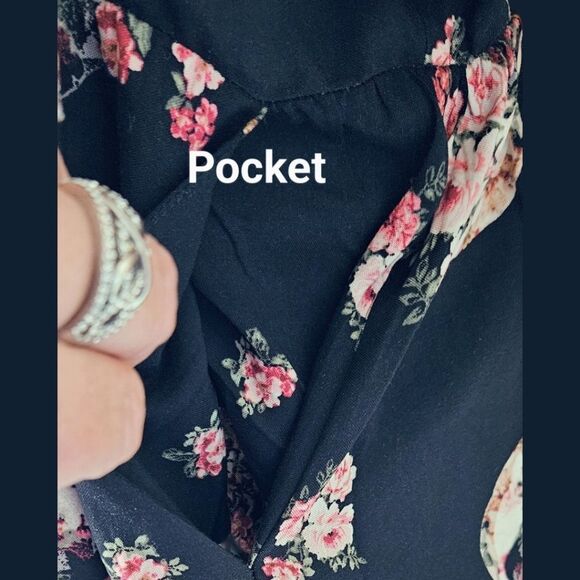 TORRID PLUS Mini Challis Hook & eye Skull, Rose ,Skater dress Size 2X - Picture 5 of 16